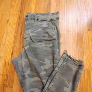 Camo Jeans